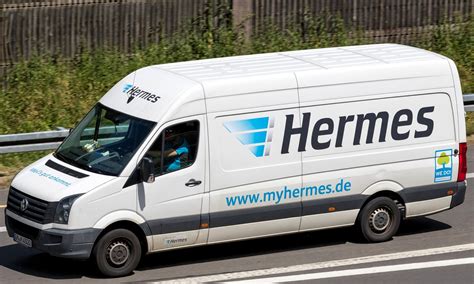 sending a package by hermes.